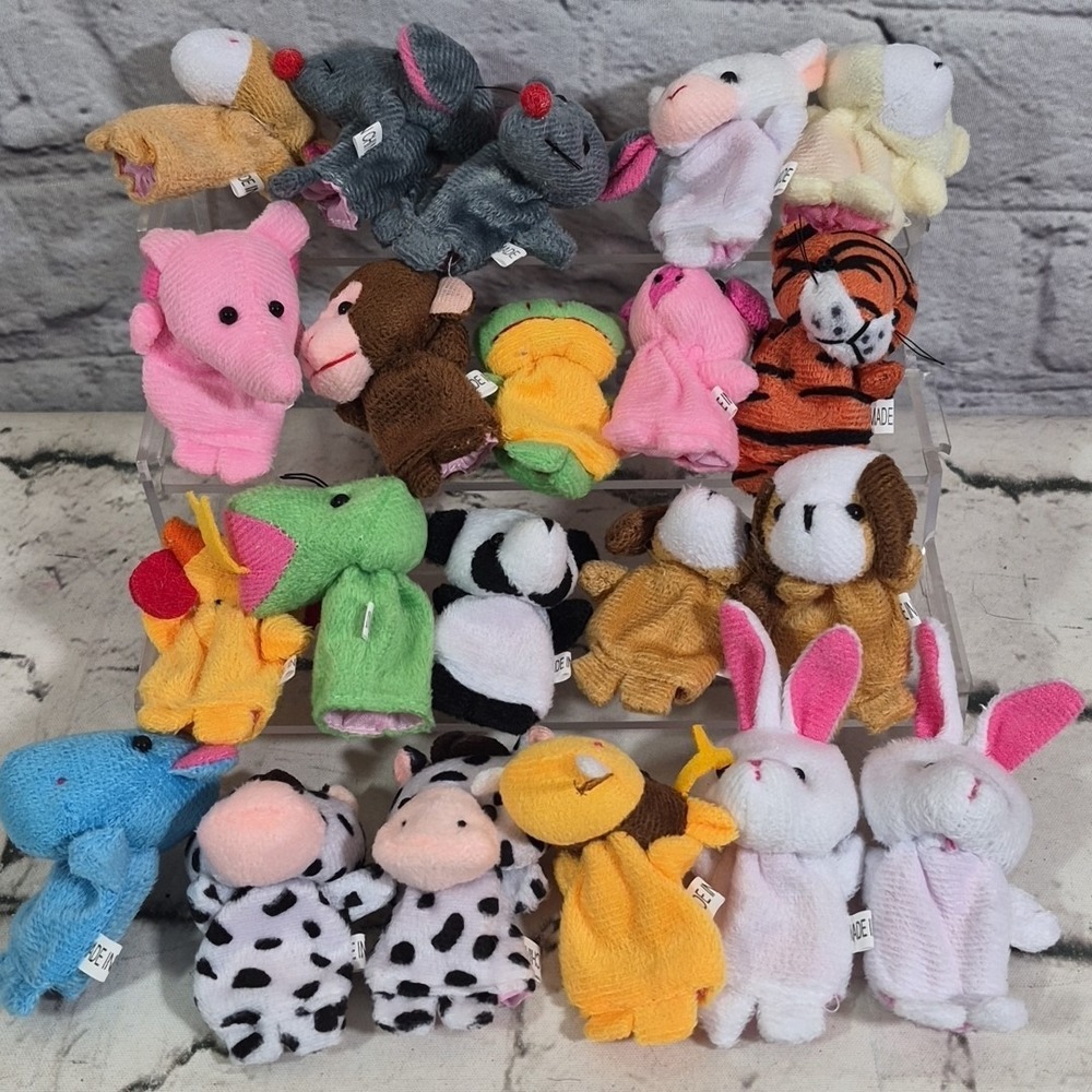 Finger Puppets Mini Animals Large Lot Of 21 Some Pairs Bunnies Tiger Pig Frog
